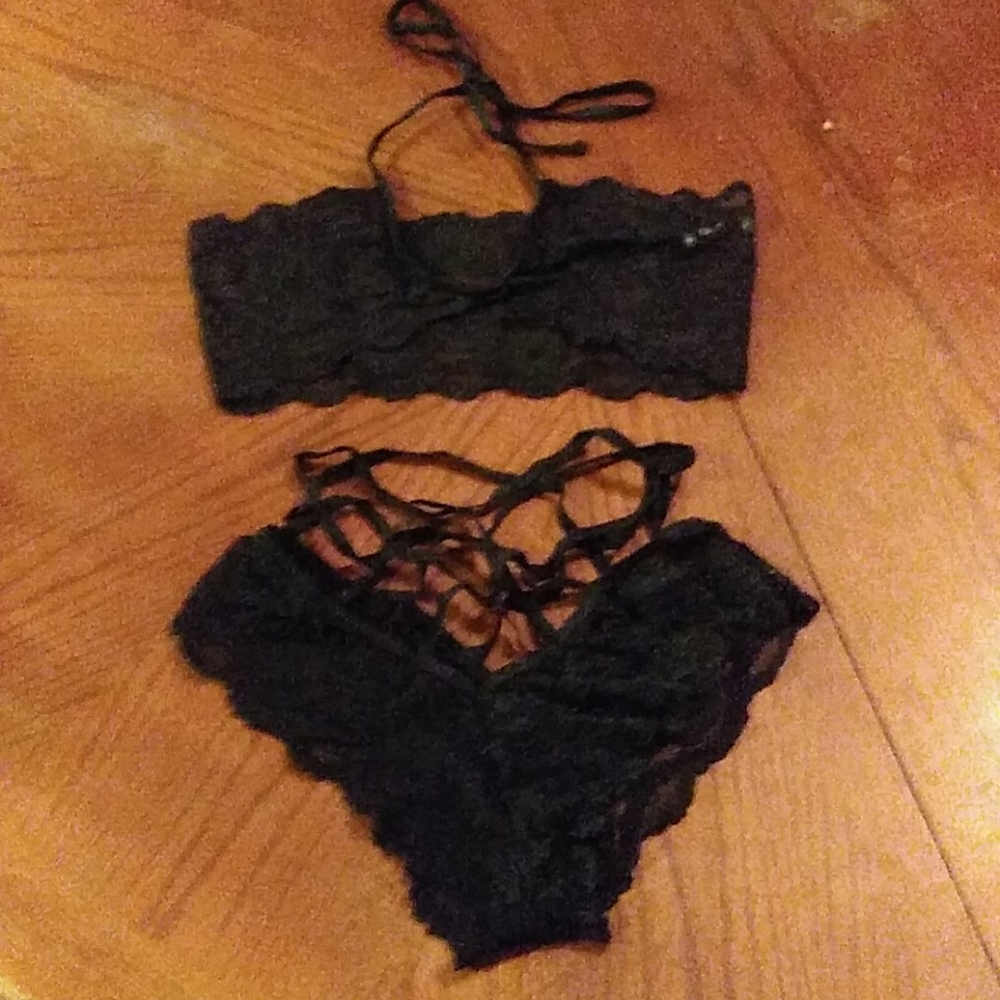 Sexy dreamgirl 2 piece lingerie black size os